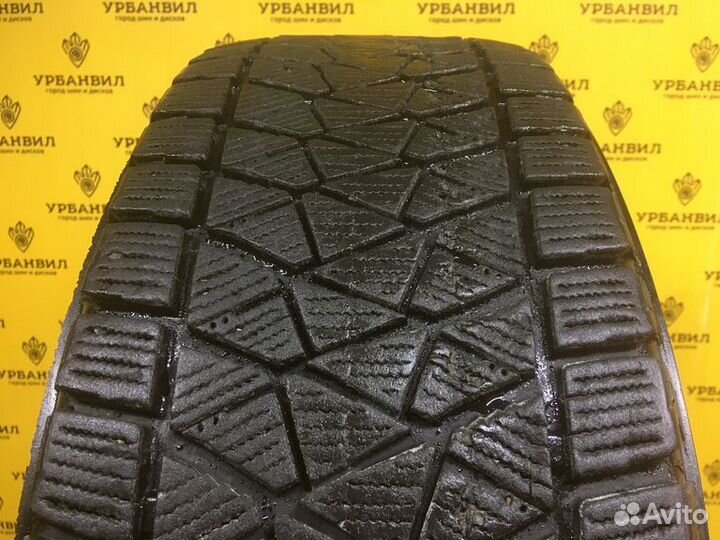 Bridgestone Blizzak DM-V2 225/65 R17 102Q