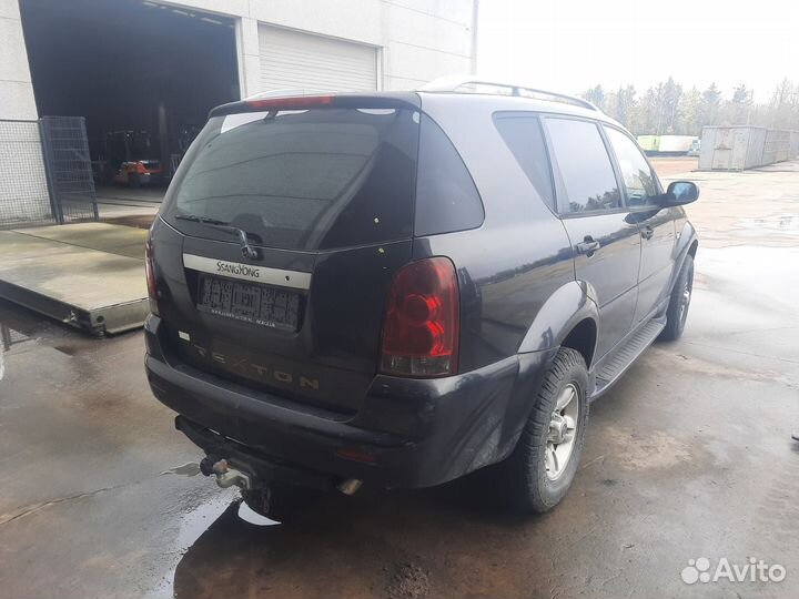 Ручка двери наружная левая SsangYong Rexton