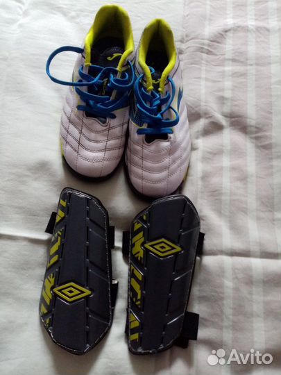 Футбольные бутсы