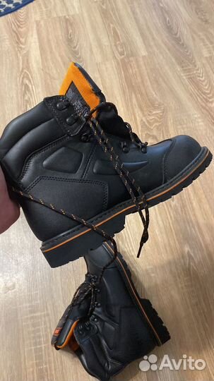Ботинки мужские 42 размер новые