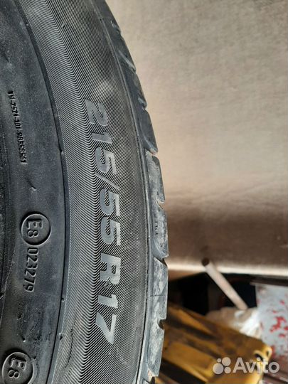 Viatti Strada Asimmetrico 215/55 R17