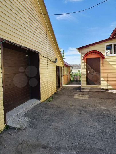 Дом 320 м² на участке 12 сот.