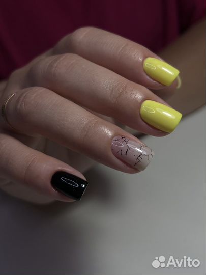 Маникюр /педикюр