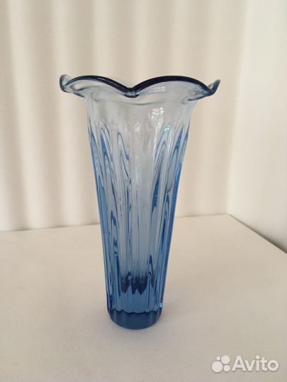 Ваза голубое стекло СССР