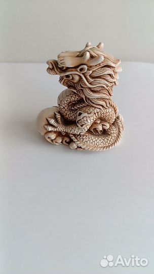 Коллекция нэцкэ, статуэтки