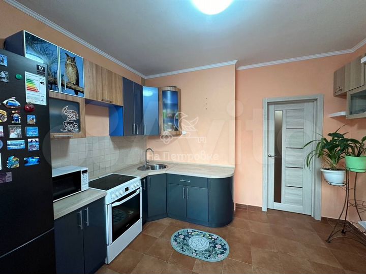 2-к. квартира, 63,9 м², 1/17 эт.