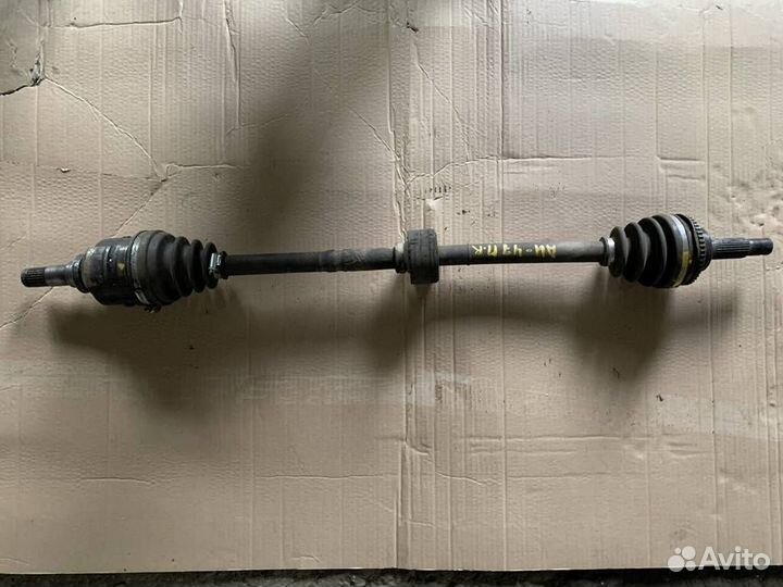 Привод R toyota corolla AE100