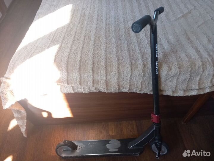 Трюковой самокат explore