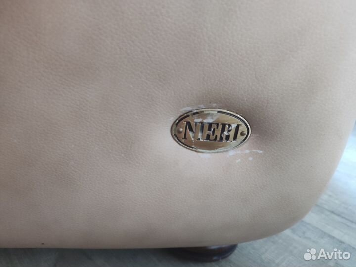 Кресло из натуральной кожи Итальянской фирмы Nieri