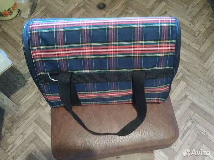 Переноска для кошек или маленьких собачек