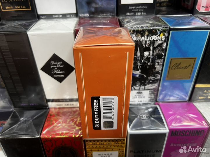 Escentric molecules 01 mandarin