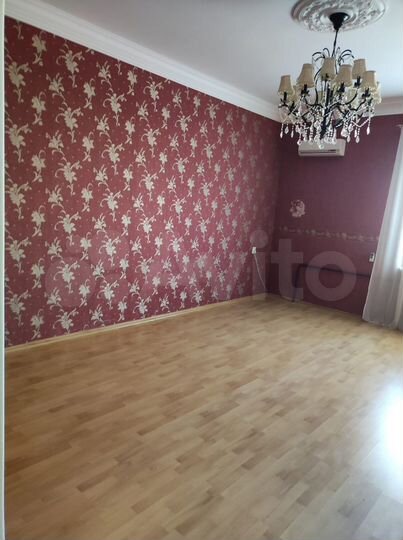 2-к. квартира, 82,6 м², 6/6 эт.