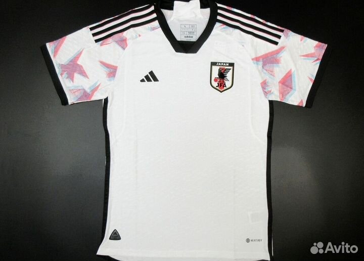 Форма Япония