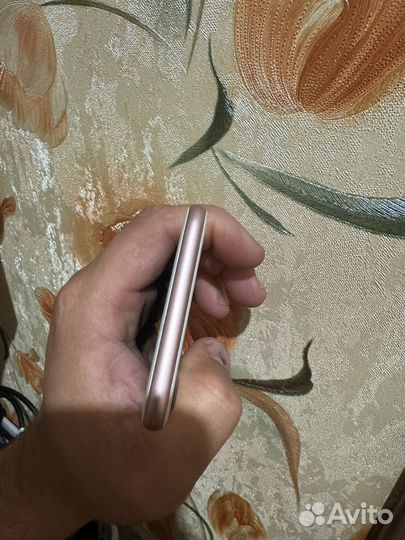 iPhone 7, 128 ГБ