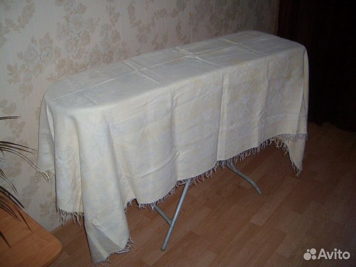 Скатерть большая