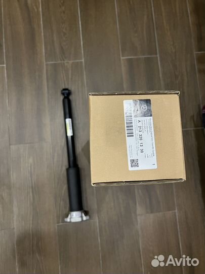 Амортизатор задний Mercedes A2133201330