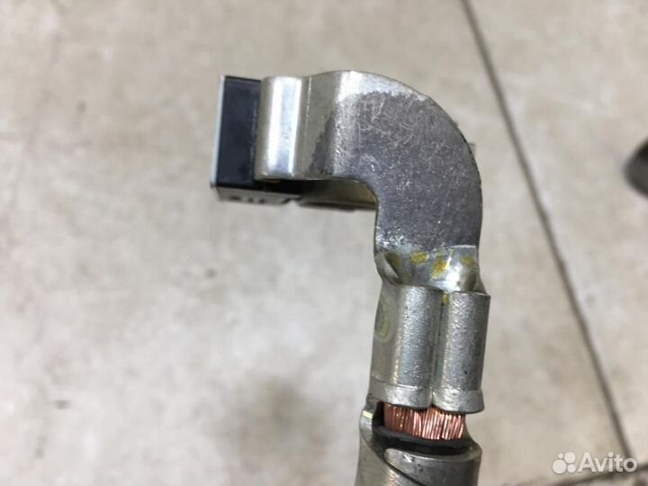 Клемма аккумулятора - Mercedes-Benz S-Class W222