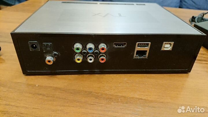 Медиаплеер TViX-HD S1 Slim