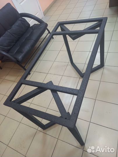 Каркас стола крокодил чёрный