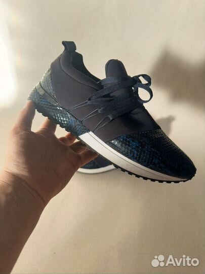 Женские кросовки 41размер