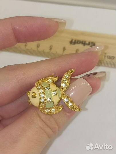 Брошь золотая рыбка СССР