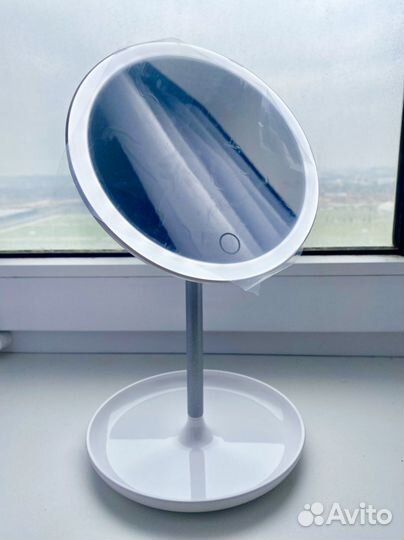 Зеркало косметологическое с подсветкой Gezatone