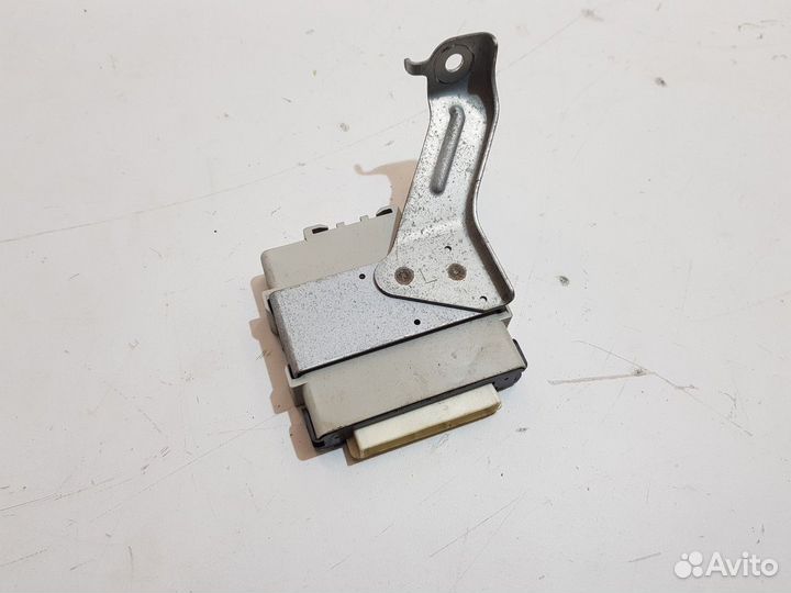 Электронный блок (Lexus RX)