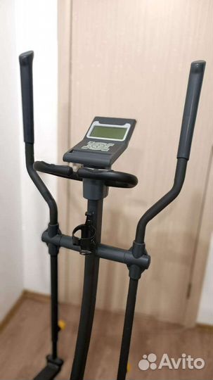 Электрический тренажер Эллипсоид Торнео