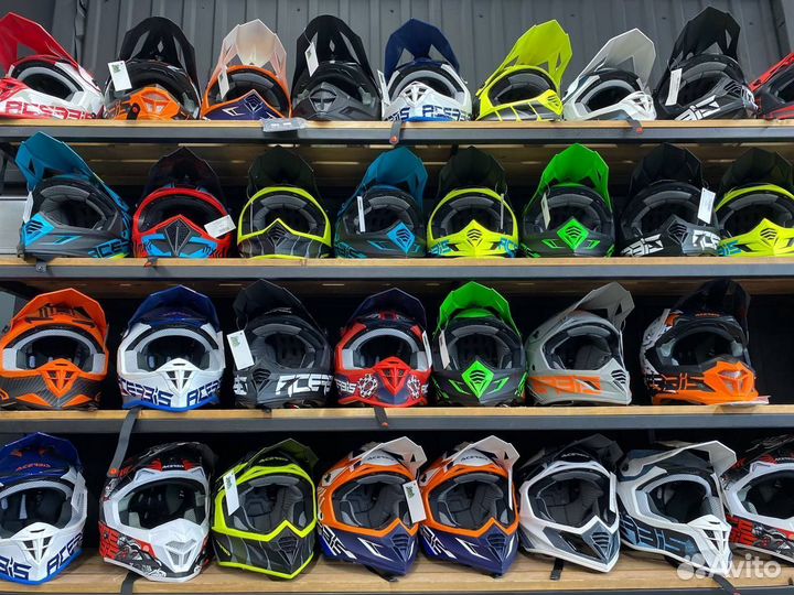Шлем для мотокросса