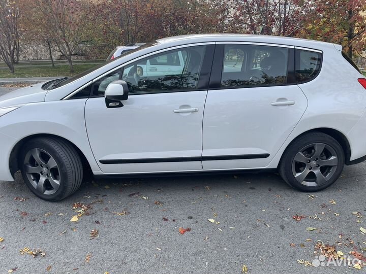 Peugeot 3008 1.6 AT, 2012, 276 194 км