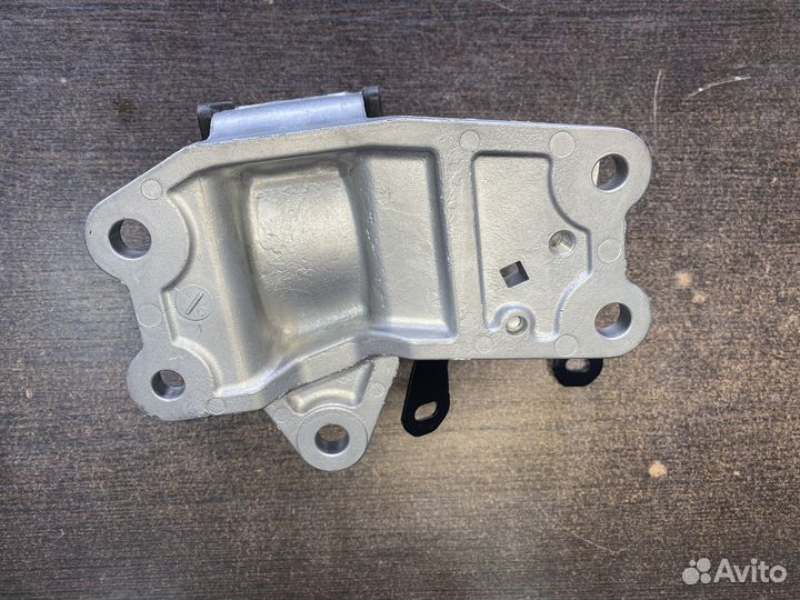 Подушка двигателя левая Camry V75 2.5 A25afks