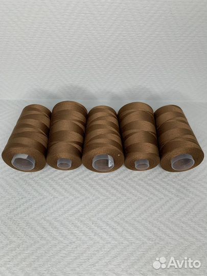 Швейные нитки 70лл-2500м № 101 (Светло-коричневый)
