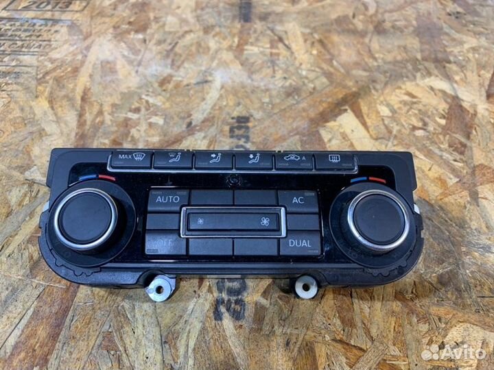 Блок управления климат-контролем Volkswagen Touran