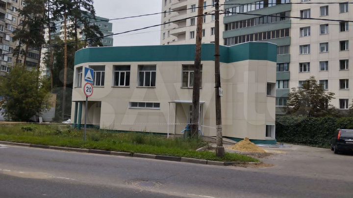 Здание, 675 м²