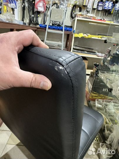 Компьютерное кресло