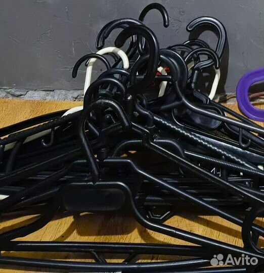 Вешалки плечики