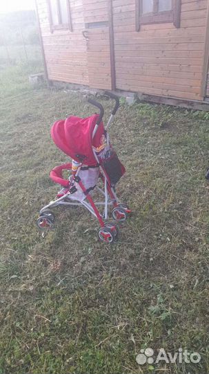 Прогулочная коляска-трость