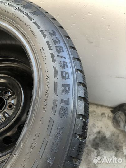 Nokian Tyres Hakkapeliitta 7 SUV 225/55 R18 102