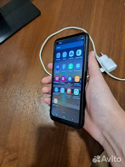 Samsung Galaxy A11, 3/32 ГБ