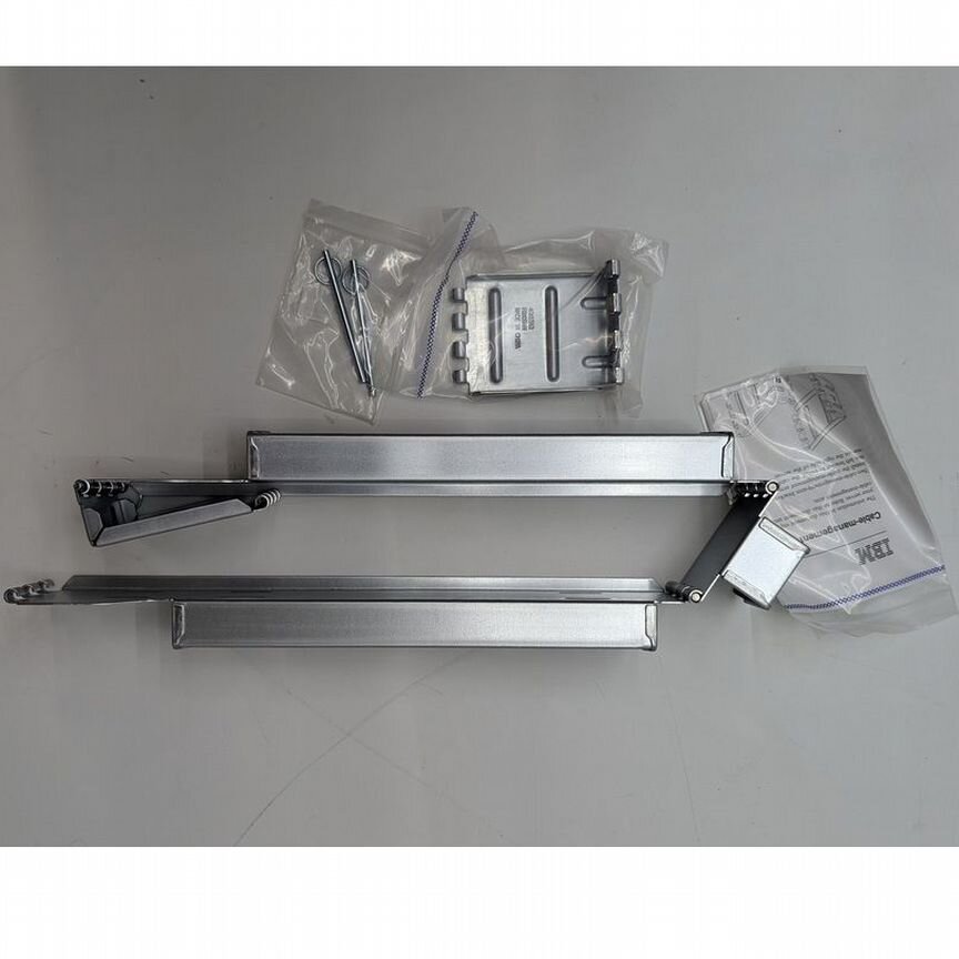 [40K6589] Кабельный Органайзер 40k6590, Ibm Xseries