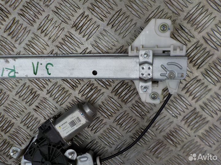 Стеклоподъемник Kia Rio 2011