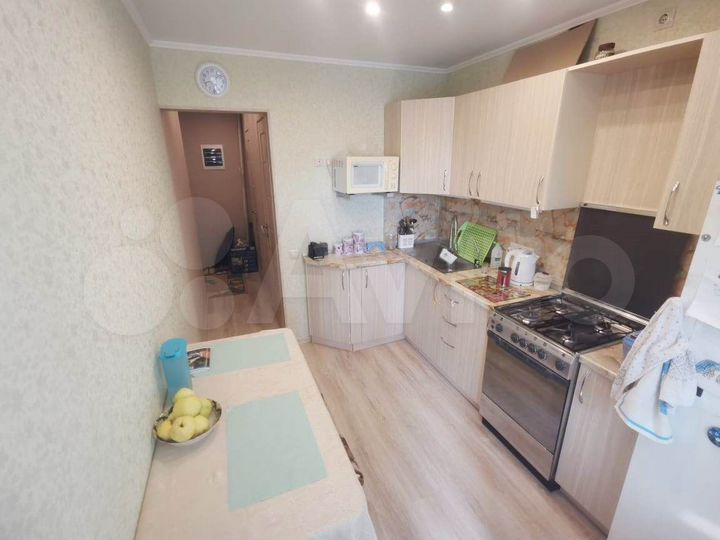 2-к. квартира, 54 м², 3/9 эт.