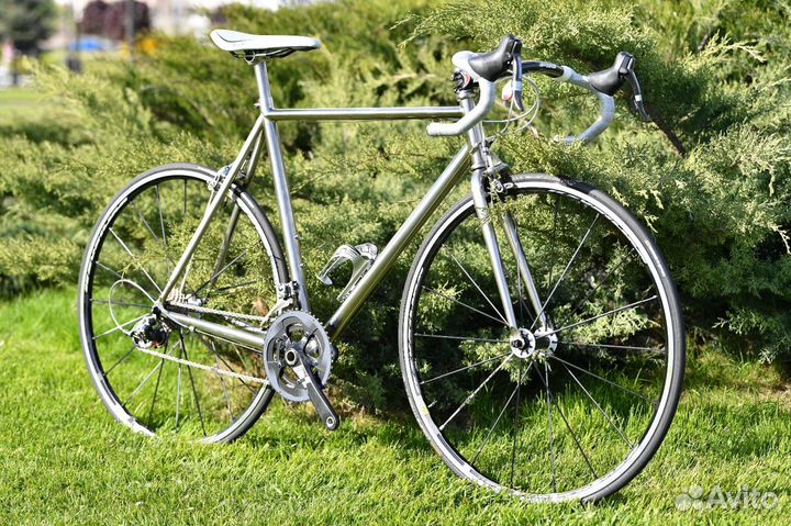 Эксклюзив: Титановый Шоссейник - блеск на Sram RED