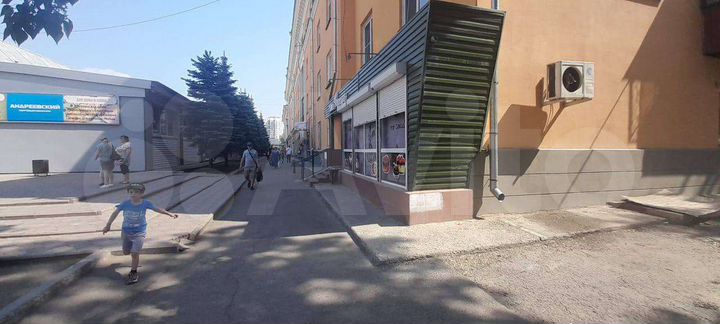 Торговая площадь, 12 м²