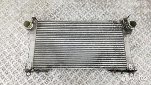 Радиатор интеркуллера toyota avensis T27 (83T13KC0