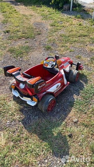 Машина на аккумуляторе