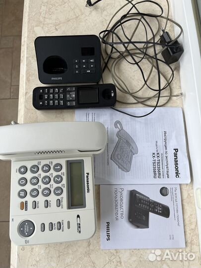 2 Телефона Philips D705 + Panasonic KX-2358