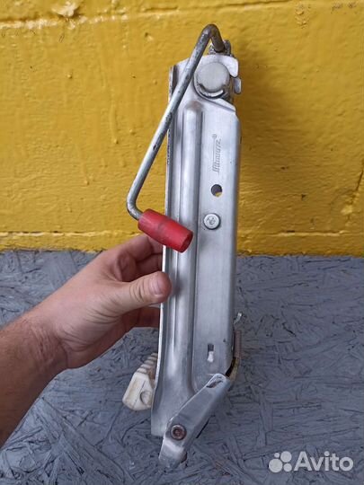 Бмв домкрат