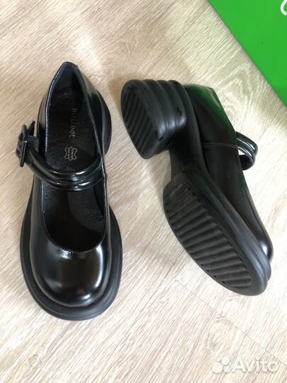 Туфли школьные женские 39 размер черные