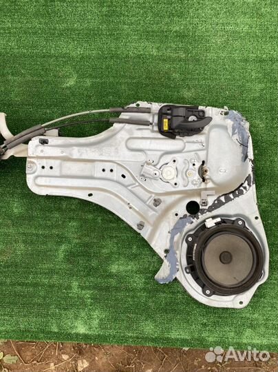 Электростеклоподьемник kia soul 2008 левый задний